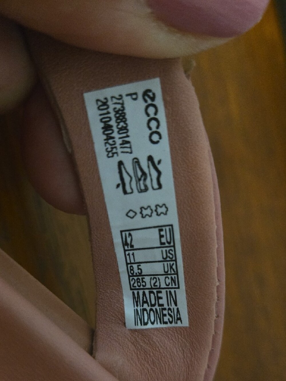 Ecco Pink Strappy Lightweight Sandals Size 11 - Picture 3 of 4